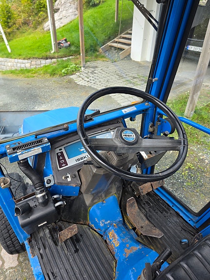 Iseki 3020a med frontskjær. Privat ingen mva 17 of 18