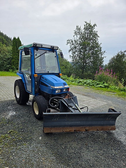 Iseki 3020a med frontskjær. Privat ingen mva 7 of 18