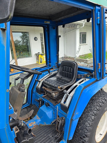 Iseki 3020a med frontskjær. Privat ingen mva 15 of 18