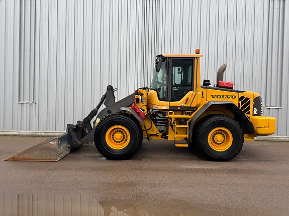 Volvo L90F / Spakstyrning / 4-Spak / AC