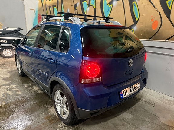 Volkswagen Polo 5 of 5