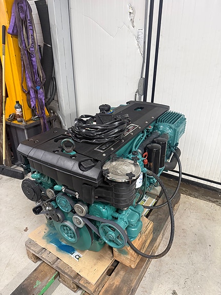 Volvo Penta D6-350