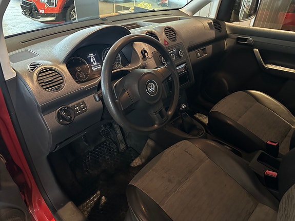 Volkswagen Caddy 13 of 22
