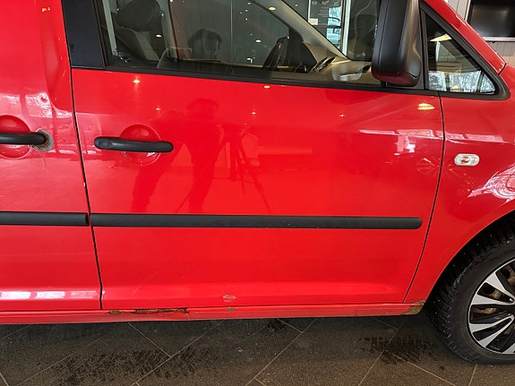 Volkswagen Caddy 11 of 22