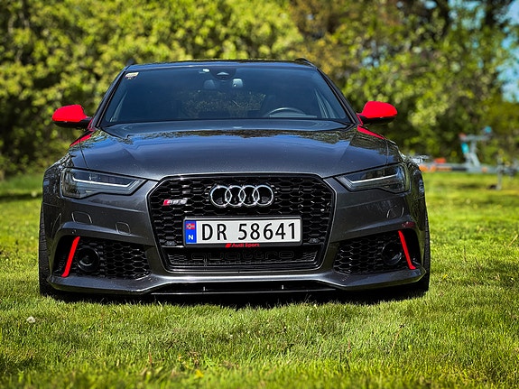 Audi RS6 2 of 25