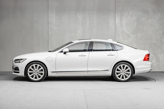 Volvo S90 4 of 5
