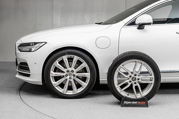 Volvo S90 5 of 5
