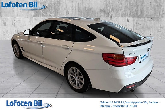 BMW 320d 15 of 30