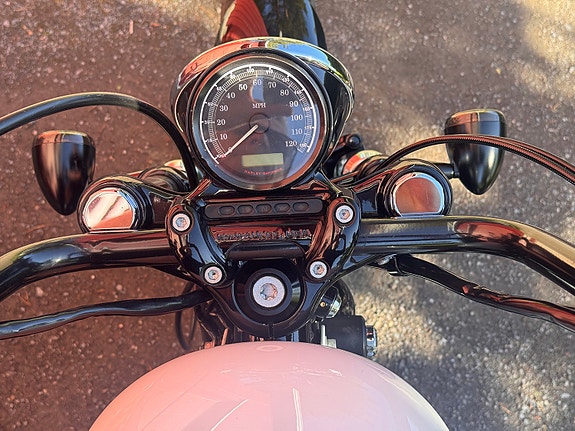 Harley-Davidson XL 1200X Forty-Eight 6 of 20