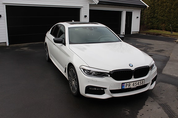 BMW 530e 3 of 30