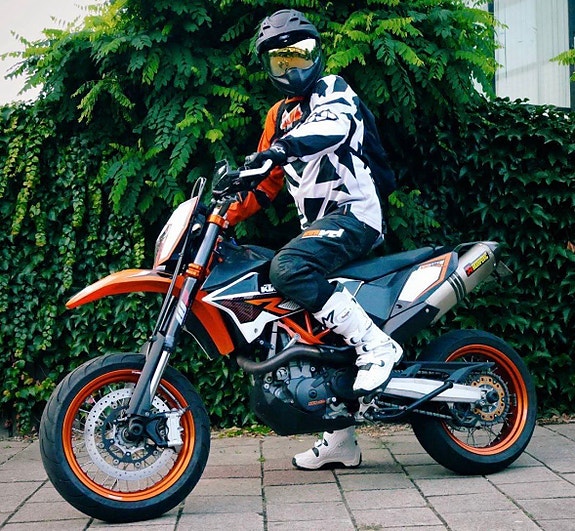 Product image 6 of 9