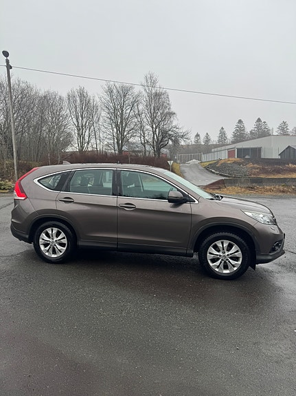 Honda CR-V 2 of 5