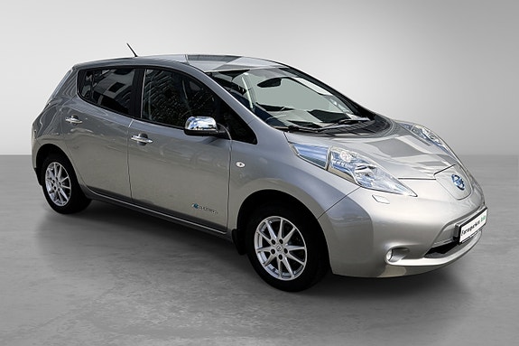 Nissan Leaf 2 of 30