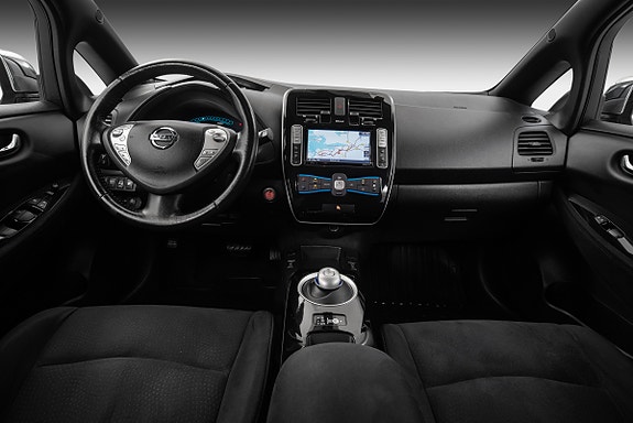 Nissan Leaf 16 of 30