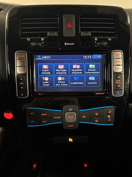 Nissan Leaf 30 of 30