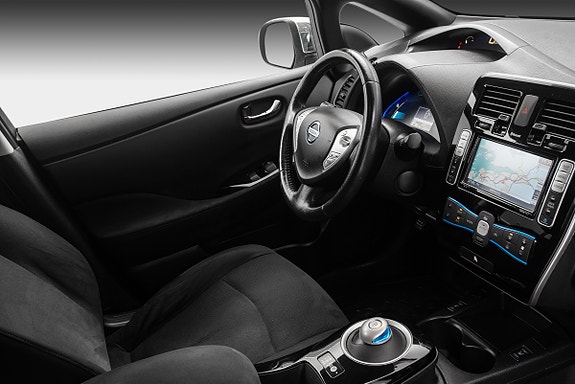 Nissan Leaf 17 of 30