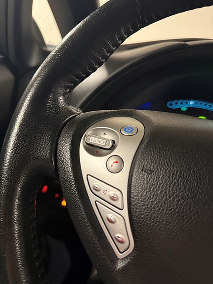 Nissan Leaf 24 of 30
