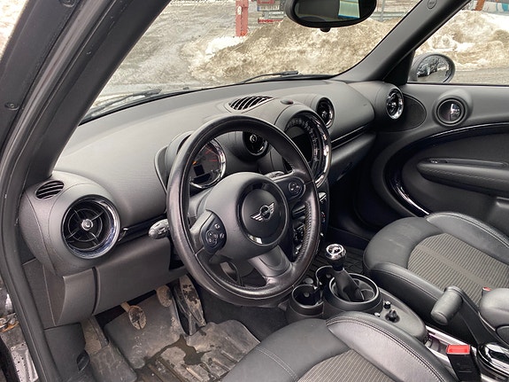 MINI Countryman Cooper D 16 of 30