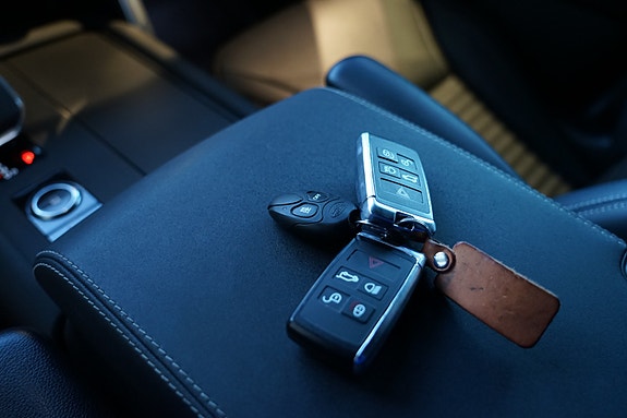 Land Rover Discovery 12 of 14