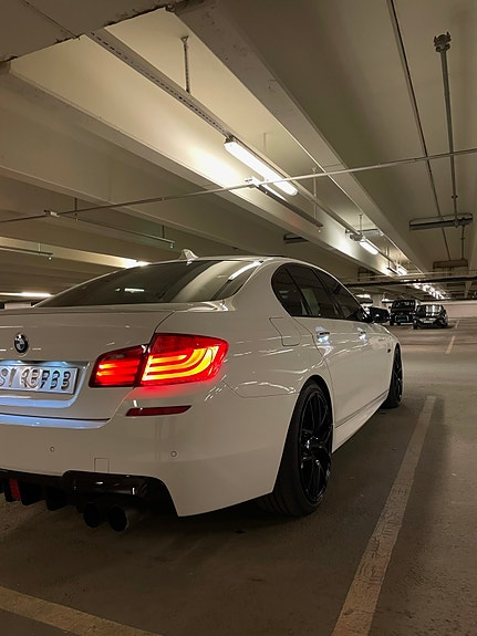 BMW 525d 4 of 22