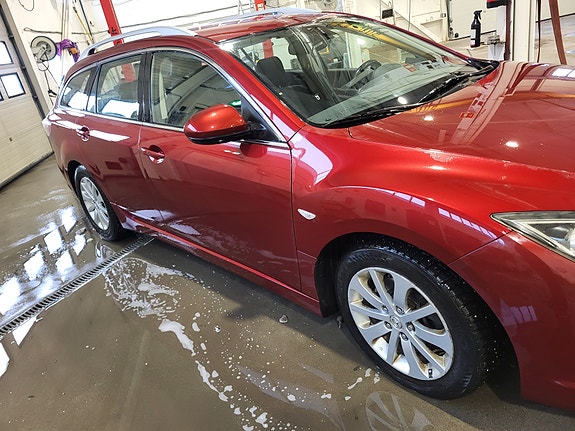 Mazda 6 3 of 5