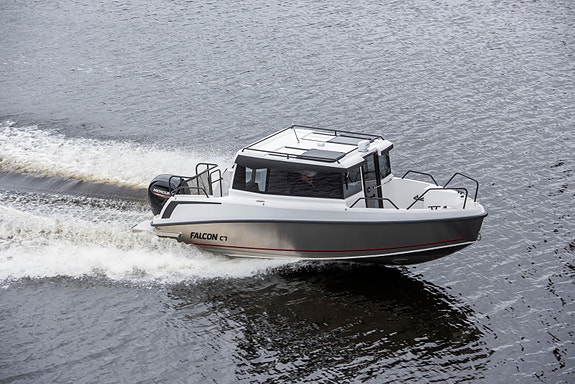 Falcon C7 med Mercury 150 Utstillingsmodell