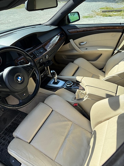 BMW 525i 12 of 12