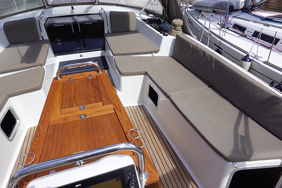 Jeanneau Yacht 57 24 of 30