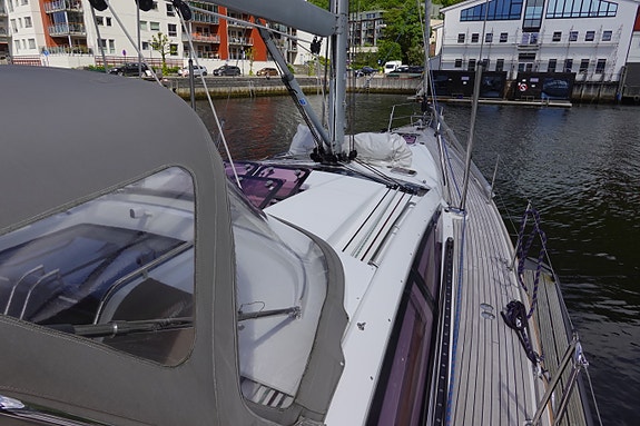 Jeanneau Yacht 57 30 of 30