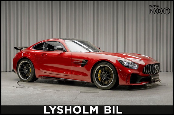 Mercedes-Benz AMG GT R