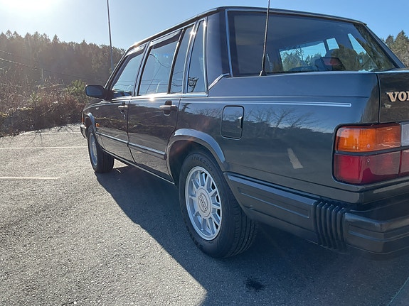 Volvo 740 29 of 30