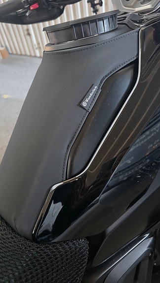 BMW 2024 BMW R 1300 GS "BLACK WIDOW" - Fullspekket med alt utstyr! 19 of 22