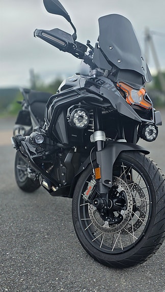 BMW 2024 BMW R 1300 GS "BLACK WIDOW" - Fullspekket med alt utstyr! 2 of 22