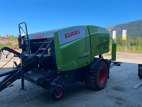 CLAAS Rollant 455 Uniwrap