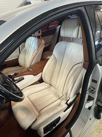 BMW 640i 8 of 9