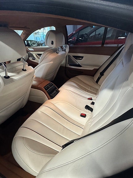 BMW 640i 9 of 9
