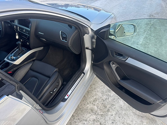 Audi A5 8 of 21