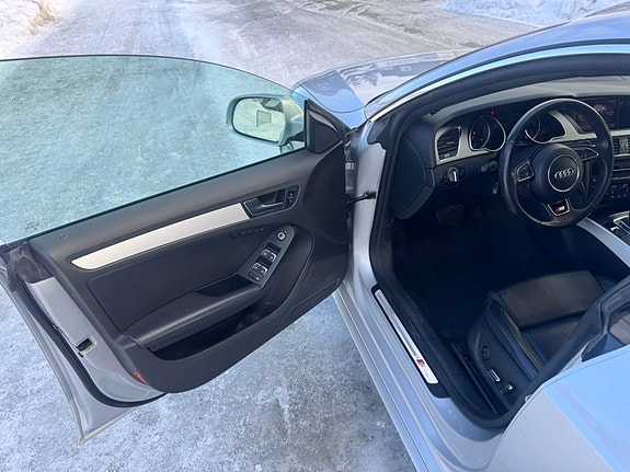 Audi A5 3 of 21