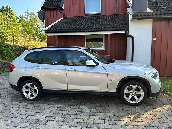 BMW X1 2 of 15