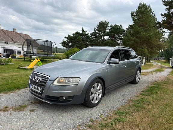 Audi A6 allroad 2 of 7