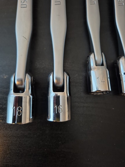 Product image 2 of 9