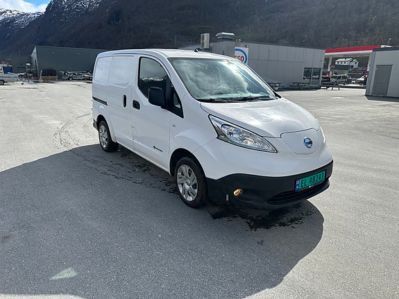 Nissan e-NV200