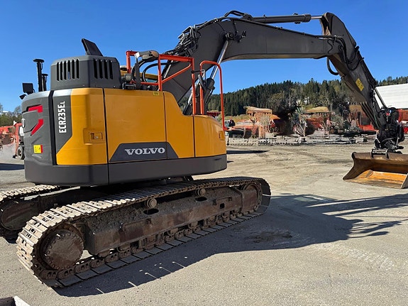 Volvo ECR235EL