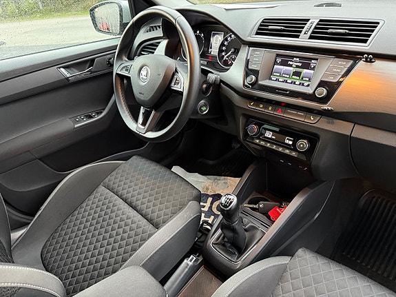 Skoda Fabia 18 of 19
