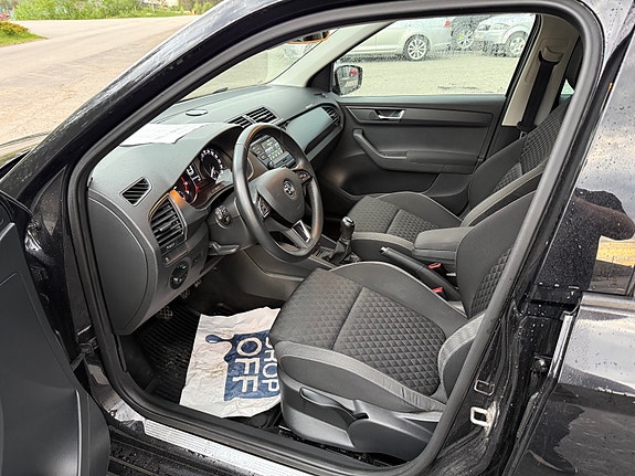 Skoda Fabia 9 of 19