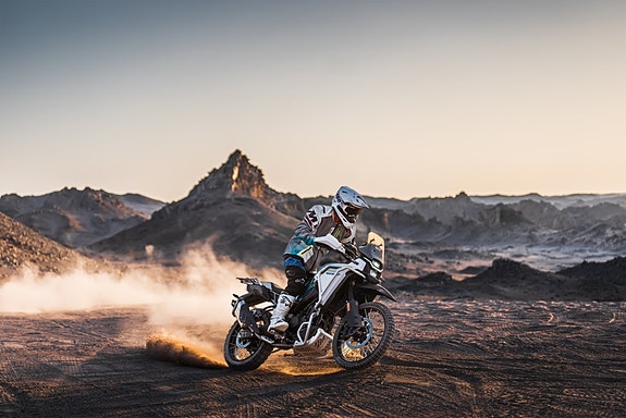 CFMOTO 450MT - A2 - Led Belysning - TFT Skjerm - Traction Control 3 of 5