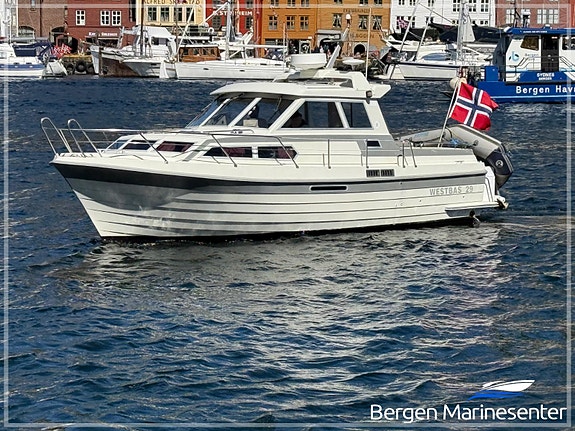 Westbas 29 Autopilot. Radar. Kartplotter. Ekkolodd. Toalettrom.