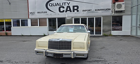 Chrysler New Yorker 18 of 30