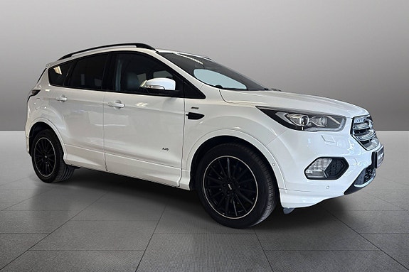 Ford Kuga 3 of 5