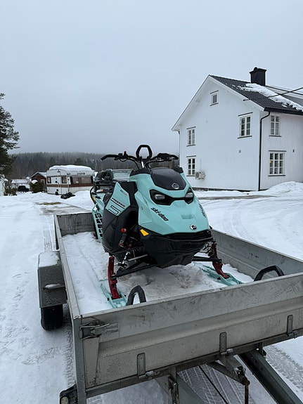Ski-doo Freeride 146 850 E-TEC Turbo R 2 of 5